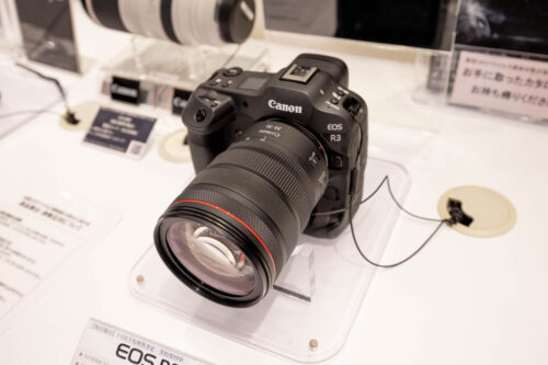 EOS R3レビュー。キヤノンフォトハウス銀座で実機体験。