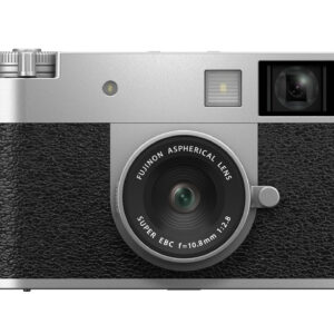 リコーGR IV開発発表、富士フイルムX-Half発表。